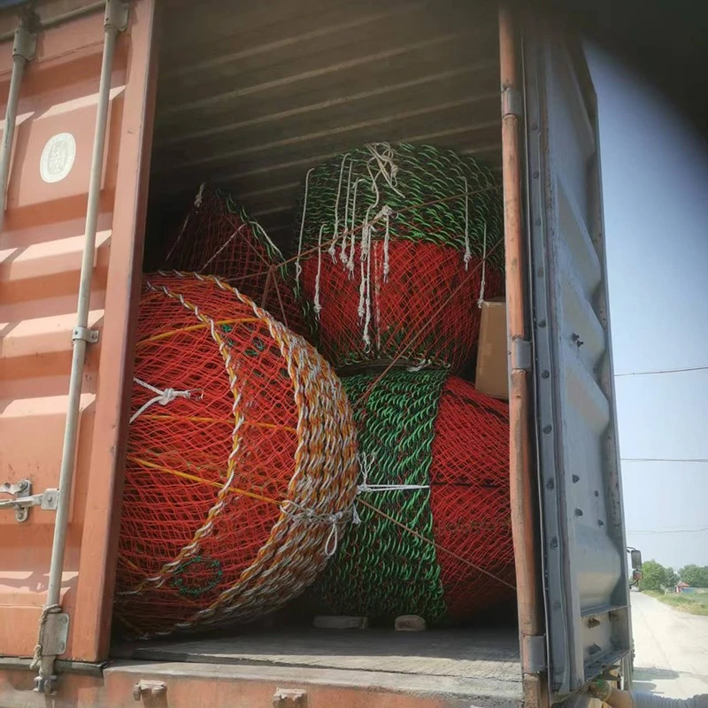 king-crab-pots-container-loadingjpg king-crab-pots-container-loadingjpg